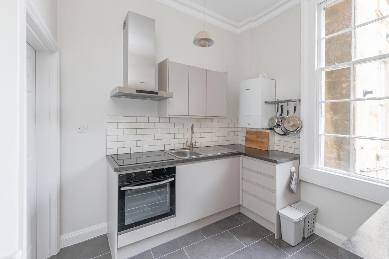 Spacious Maisonette With Parking - 10 Mins Walk From Bath Abbey - 2 Bed & 2 Bath Esterno foto